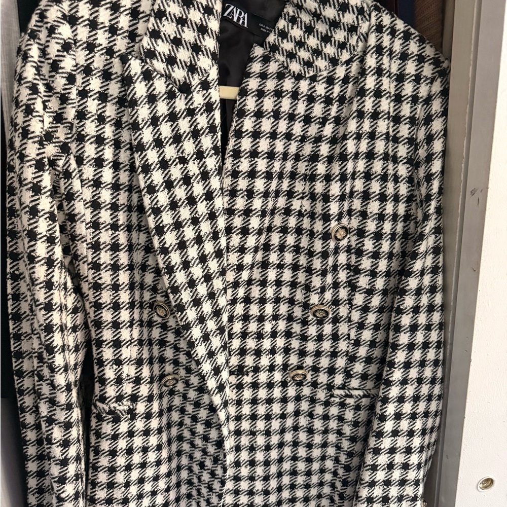 Zara Monochrome Houndstooth Jacket